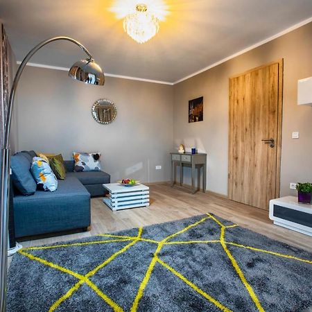 Appartement Apartament Heavenly Heaven Braşov Extérieur photo