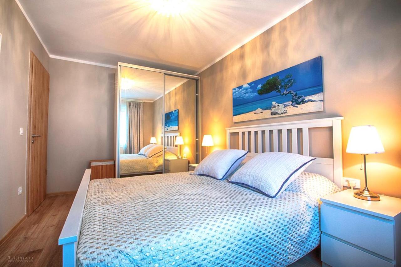 Appartement Apartament Heavenly Heaven Braşov Extérieur photo