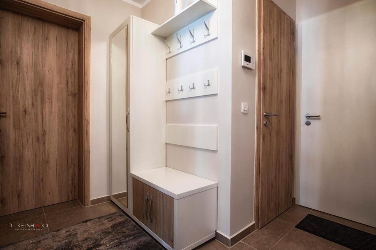 Appartement Apartament Heavenly Heaven Braşov Extérieur photo