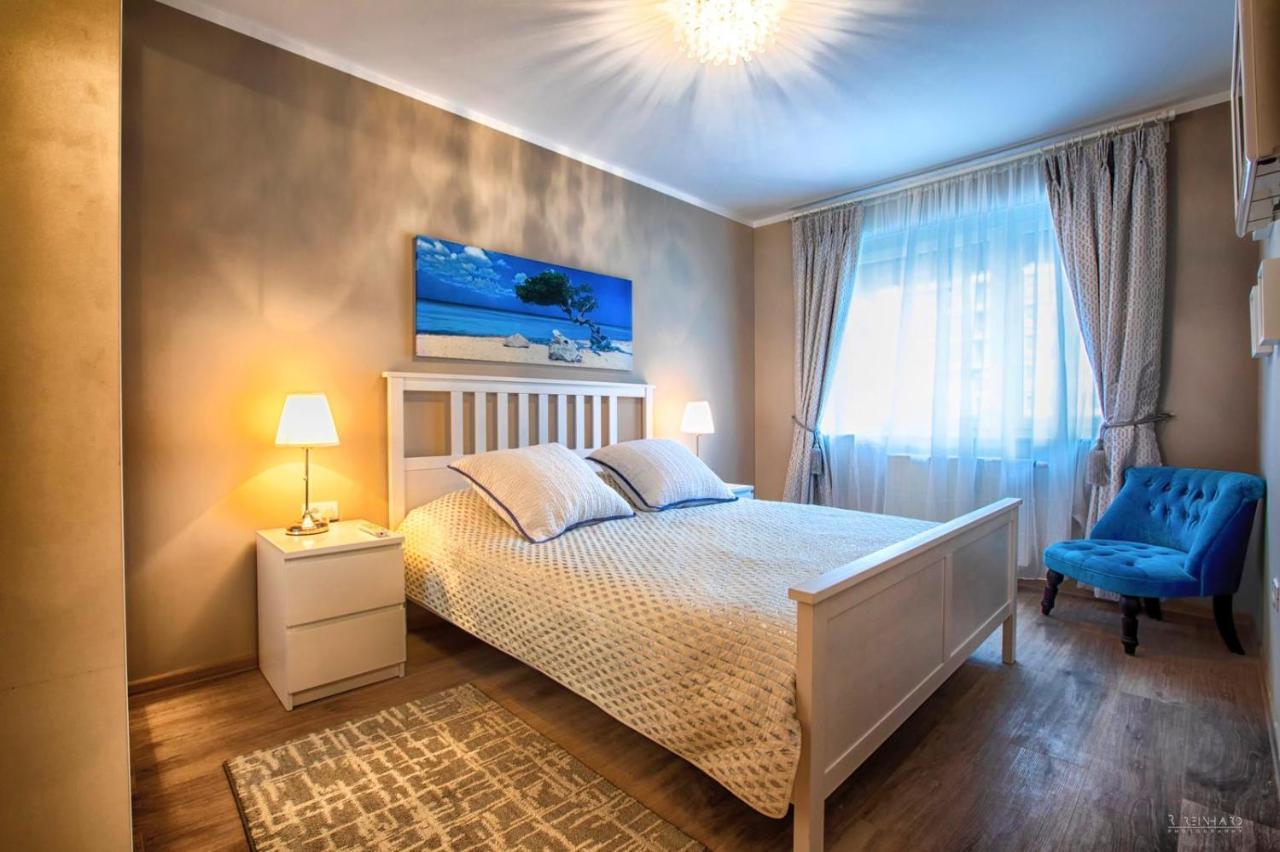 Appartement Apartament Heavenly Heaven Braşov Extérieur photo